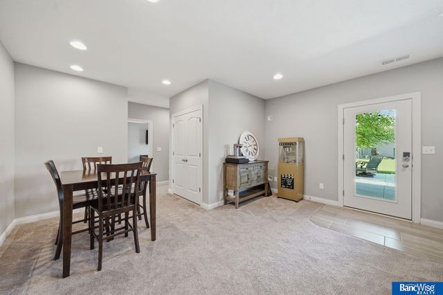 7821 S 97th Bay, Lincoln, NE 68526