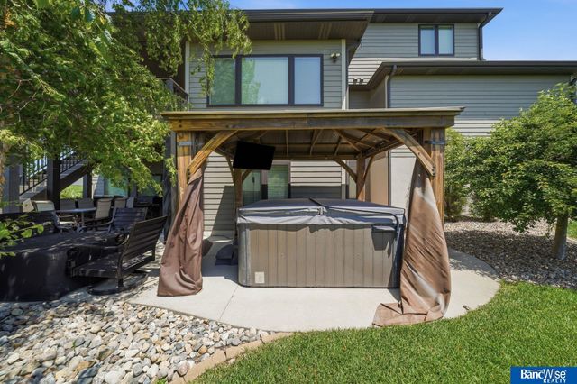 7821 S 97th Bay, Lincoln, NE 68526