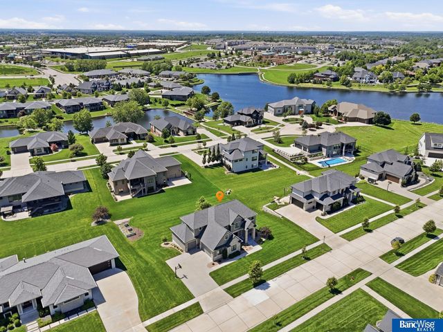 7821 S 97th Bay, Lincoln, NE 68526