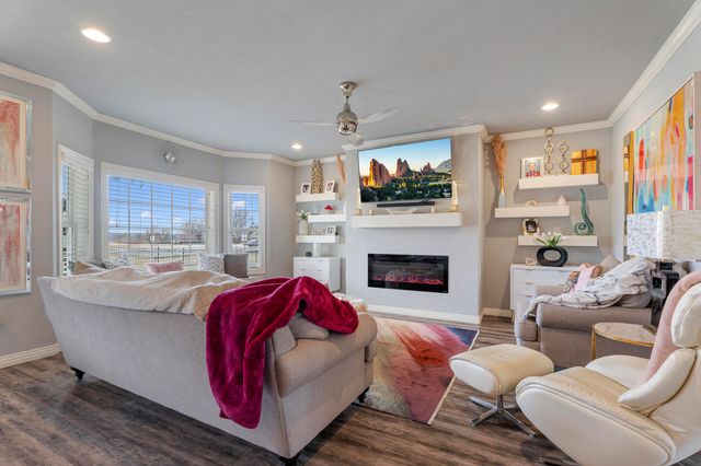 56907 E Maple Ridge Road, Monkey Island, OK 74331