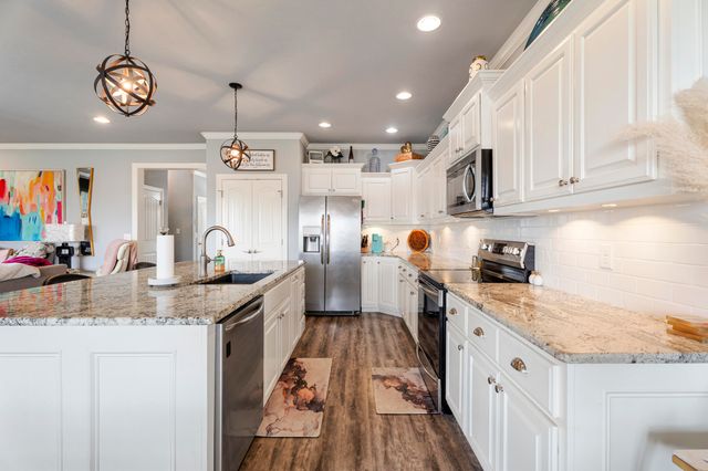 56907 E Maple Ridge Road, Monkey Island, OK 74331