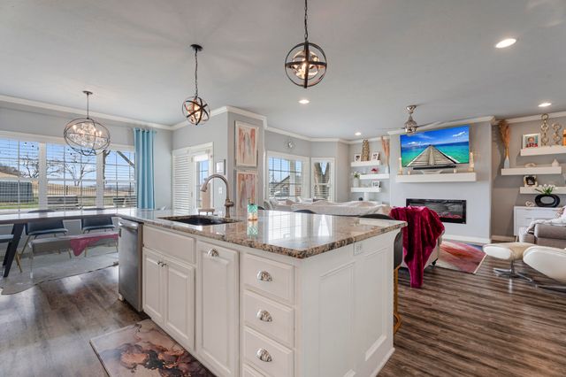 56907 E Maple Ridge Road, Monkey Island, OK 74331