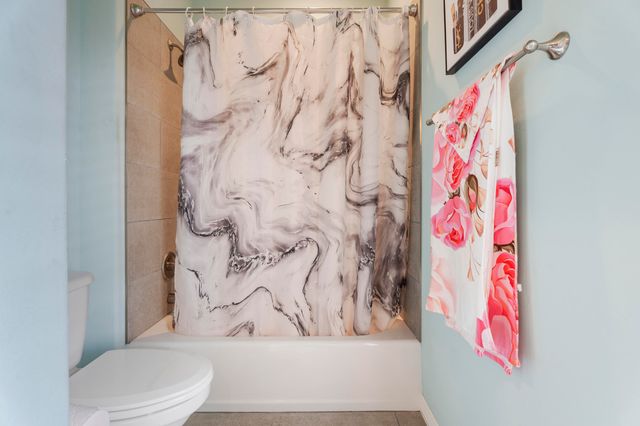 56907 E Maple Ridge Road, Monkey Island, OK 74331