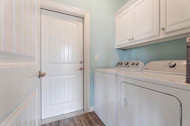 56907 E Maple Ridge Road, Monkey Island, OK 74331