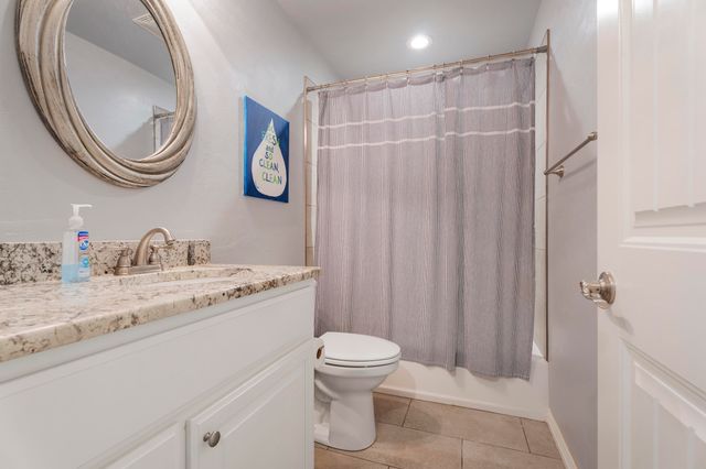 56907 E Maple Ridge Road, Monkey Island, OK 74331