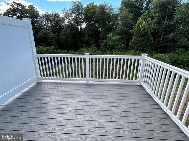 130 MAGNOLIA DR, Middletown, PA 17057