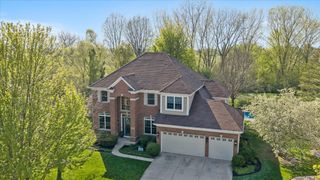 858 Hathaway Court, North Aurora, IL 60542
