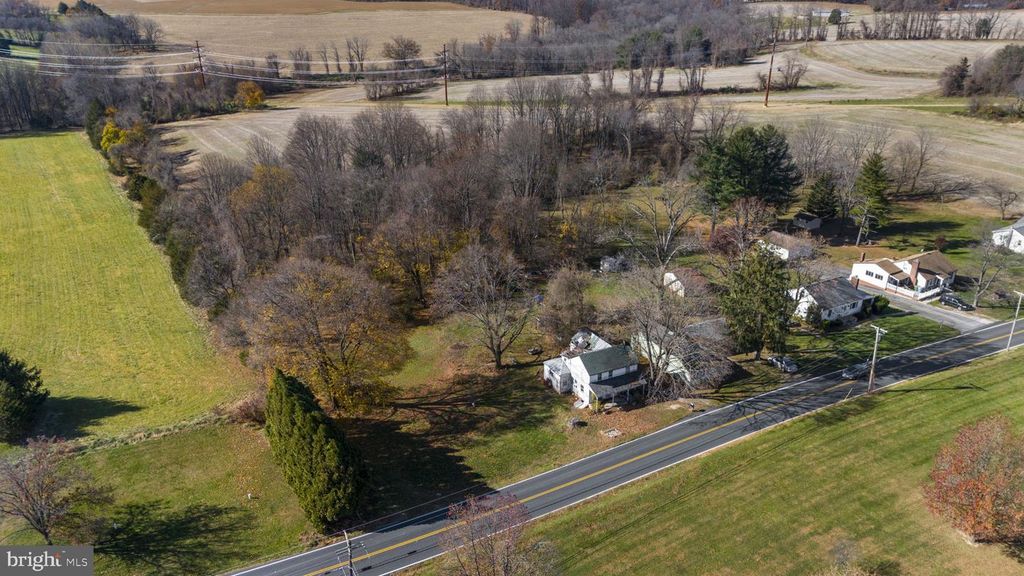 Image 1 of property listing at 3904 OLD FEDERAL HILL RD, Jarrettsville, MD 21084