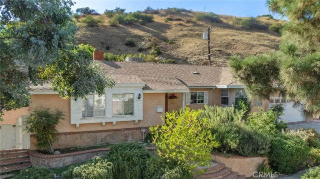 8515 Petaluma, Sun Valley, CA 91352