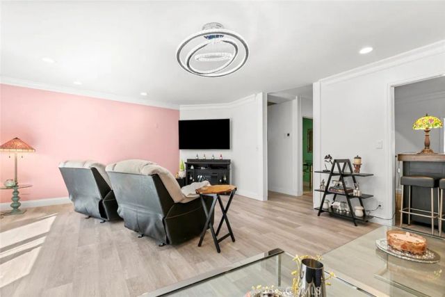 8515 Petaluma, Sun Valley, CA 91352