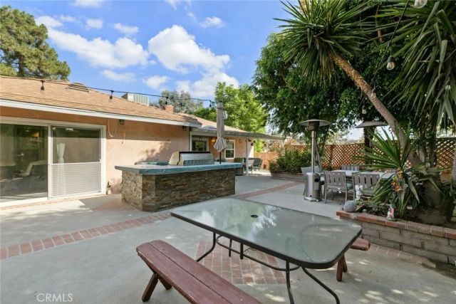 8515 Petaluma, Sun Valley, CA 91352