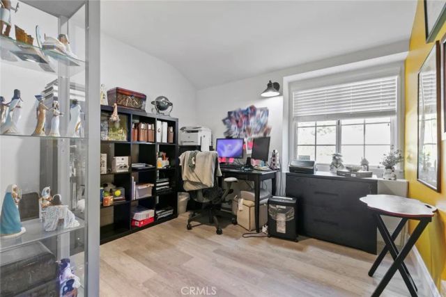 8515 Petaluma, Sun Valley, CA 91352