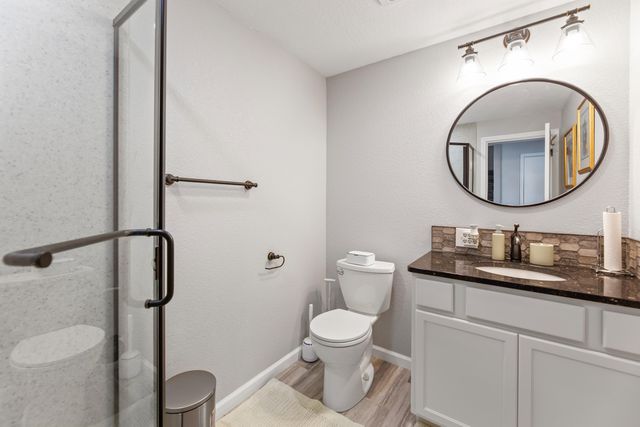 1202 N Oak St, Goddard, KS 67052