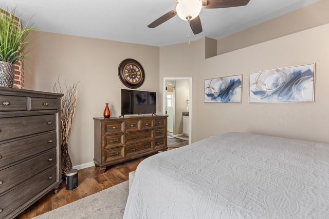 1202 N Oak St, Goddard, KS 67052