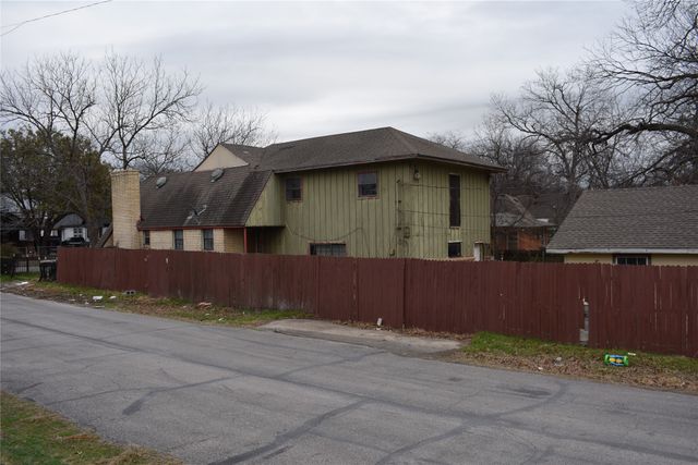 1801 Michigan Avenue, Dallas, TX 75216