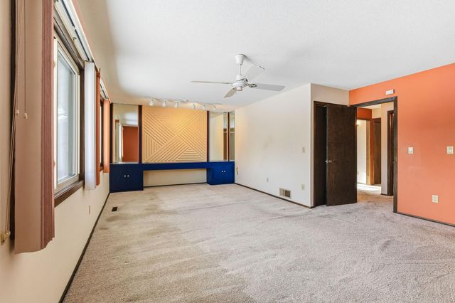 13857 78th Place N, Maple Grove, MN 55311