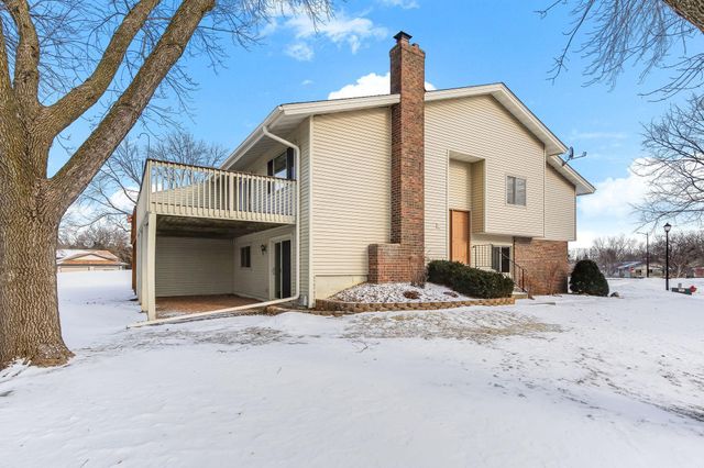 13857 78th Place N, Maple Grove, MN 55311