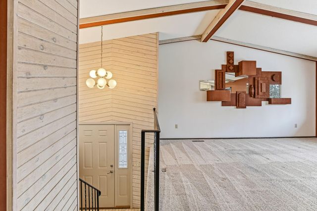 13857 78th Place N, Maple Grove, MN 55311