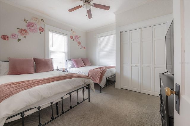 1010 E CURTIS STREET, Tampa, FL 33603