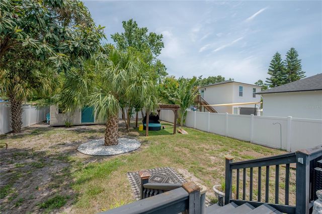 1010 E CURTIS STREET, Tampa, FL 33603