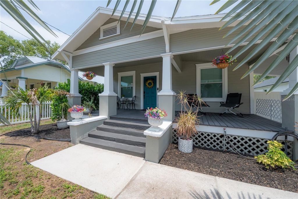 1010 E CURTIS STREET, Tampa, FL 33603