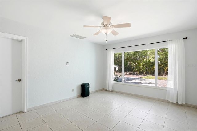 4624 27TH AVENUE S, Gulfport, FL 33711