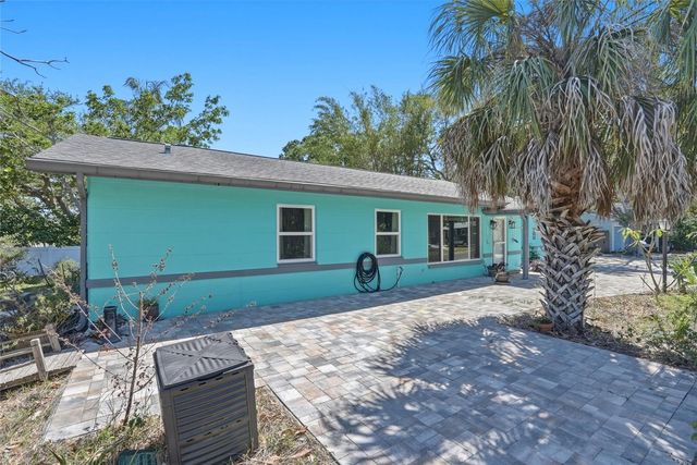 4624 27TH AVENUE S, Gulfport, FL 33711