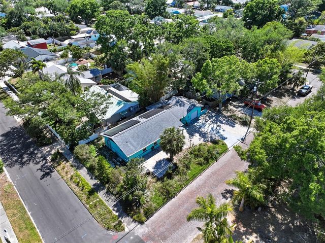4624 27TH AVENUE S, Gulfport, FL 33711