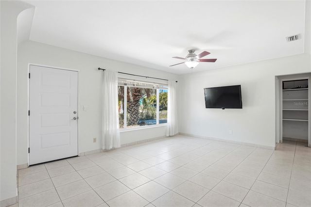 4624 27TH AVENUE S, Gulfport, FL 33711