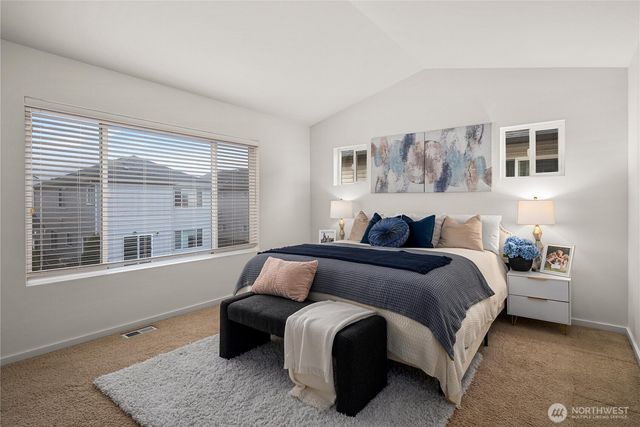 1752 42nd Street NE, Auburn, WA 98002