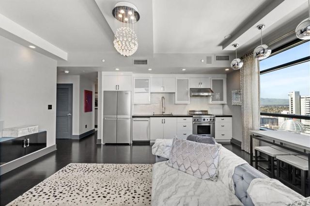 88 E San Fernando Street 1905, San Jose, CA 95113