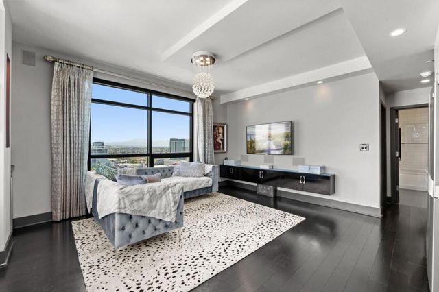 88 E San Fernando Street 1905, San Jose, CA 95113