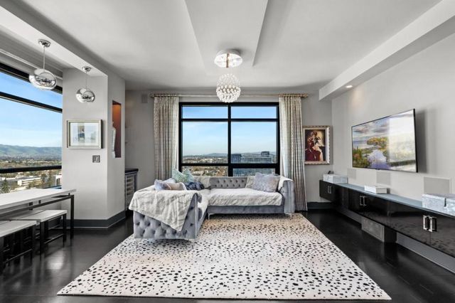 88 E San Fernando Street 1905, San Jose, CA 95113