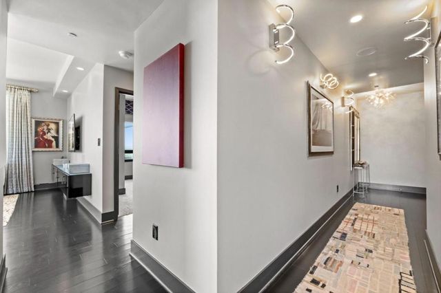 88 E San Fernando Street 1905, San Jose, CA 95113