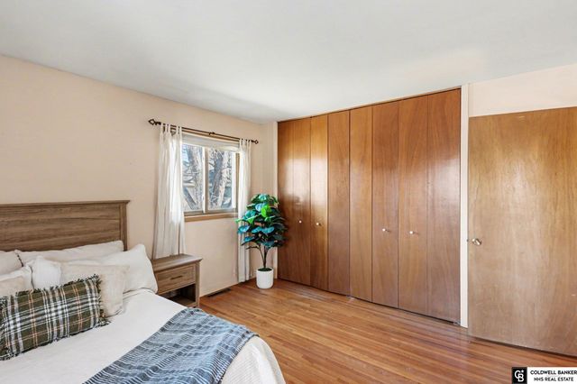 6700 S Bermuda Drive, Lincoln, NE 68506