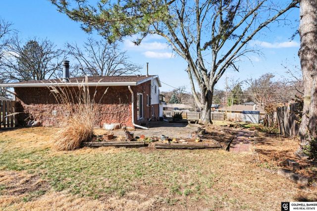 6700 S Bermuda Drive, Lincoln, NE 68506