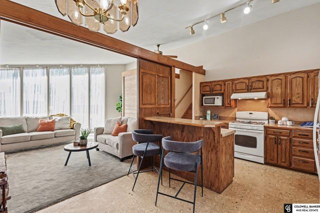 6700 S Bermuda Drive, Lincoln, NE 68506