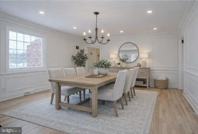 150 WINDSOR RD, Robbinsville, NJ 08691