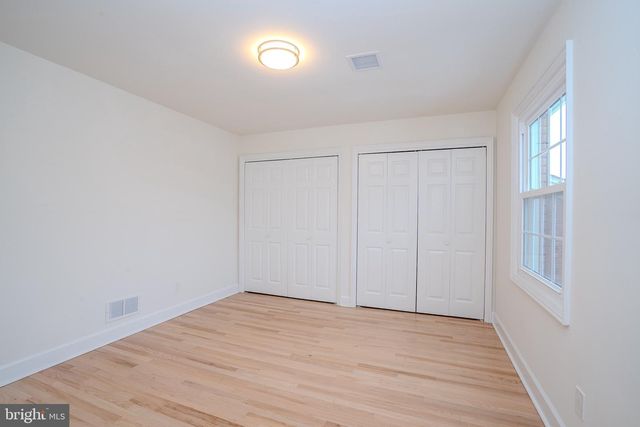 150 WINDSOR RD, Robbinsville, NJ 08691