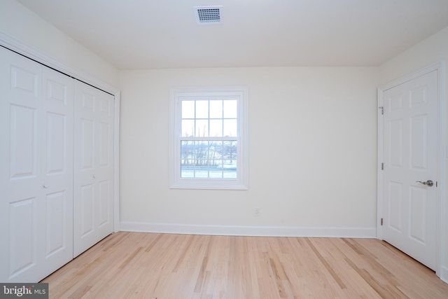 150 WINDSOR RD, Robbinsville, NJ 08691