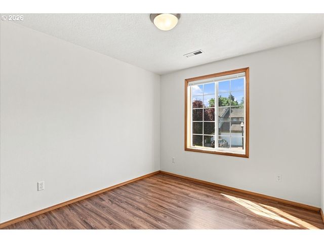 512 Nw 147TH St, Vancouver, WA 98685