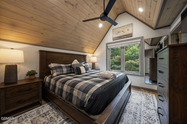 1920 Smoky Cove Road, Sevierville, TN 37876