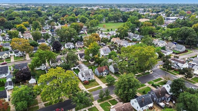 2140 Brickley Street, Ferndale, MI 48220