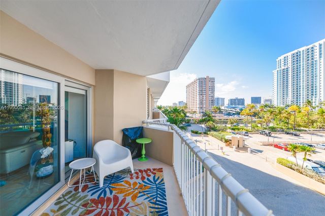 1980 S Ocean Dr 4B, Hallandale Beach, FL 33009