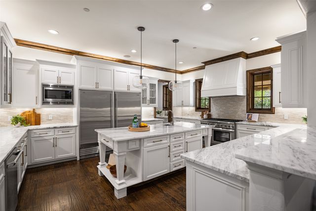 1400 Fountain Grass Court, Westlake, TX 76262