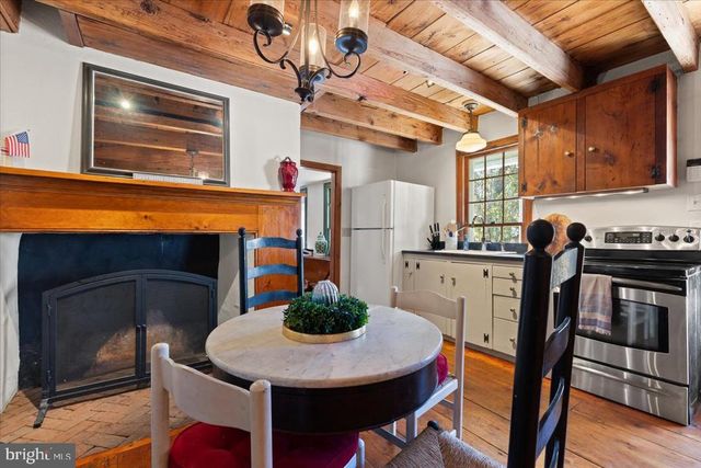 1507 RIVER RD, New Hope, PA 18938
