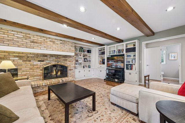 6704 Dovre Drive, Edina, MN 55436