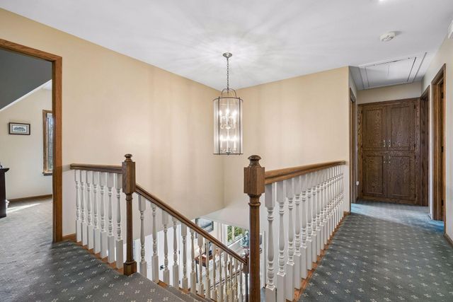 6704 Dovre Drive, Edina, MN 55436