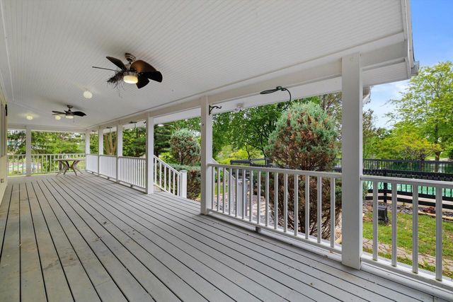 3609 Waterbury LANE, Racine, WI 53403