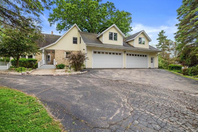 3609 Waterbury LANE, Racine, WI 53403